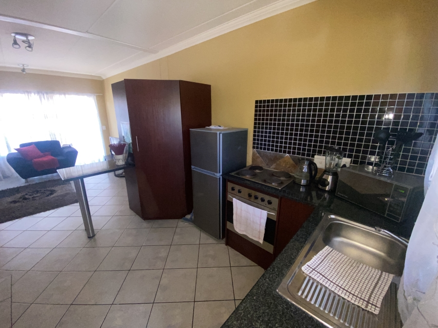 2 Bedroom Property for Sale in Potchefstroom North West